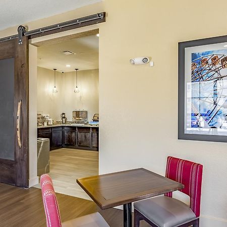Comfort Inn Altoona-Des Moines מראה חיצוני תמונה