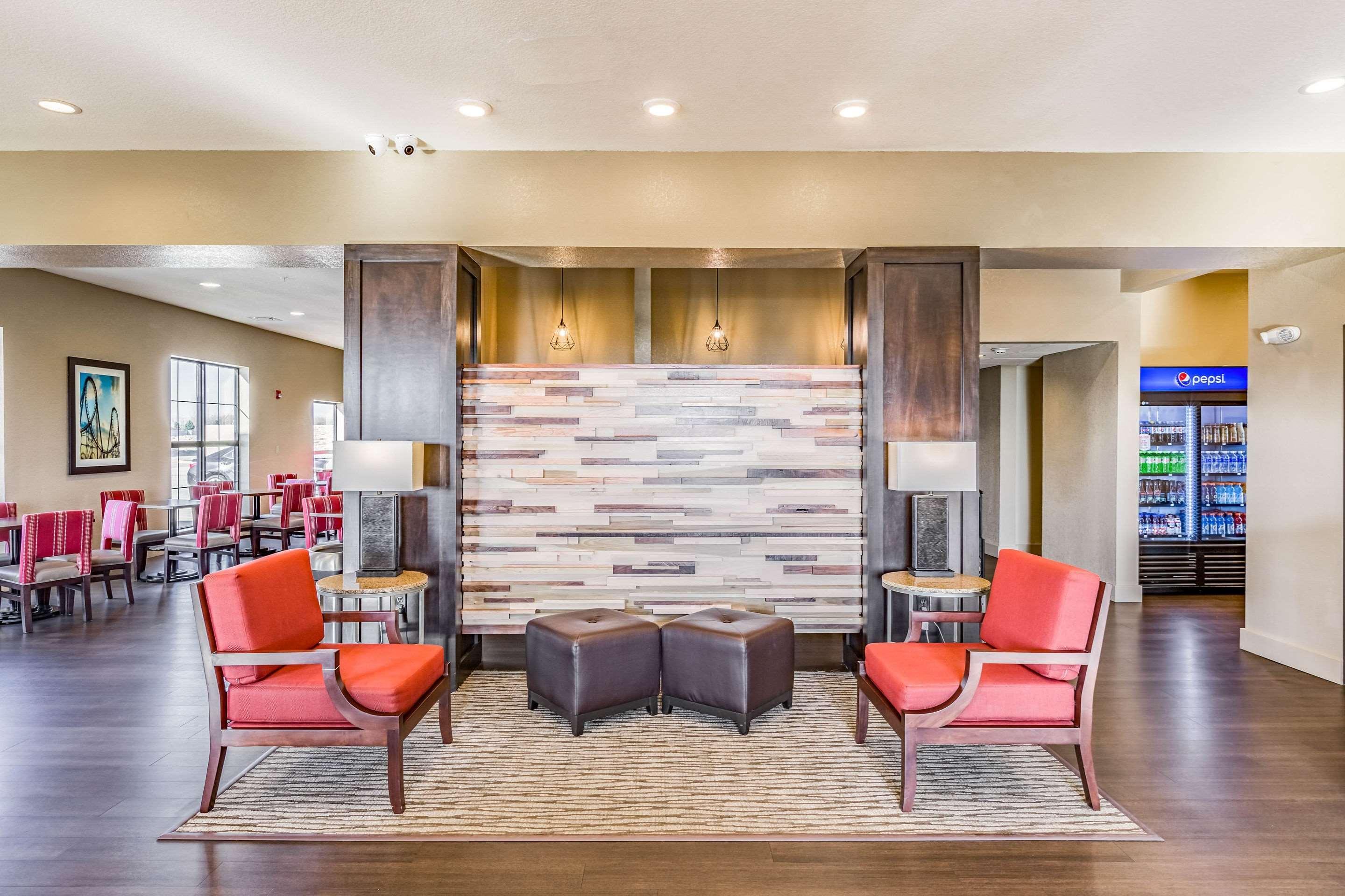 Comfort Inn Altoona-Des Moines מראה חיצוני תמונה