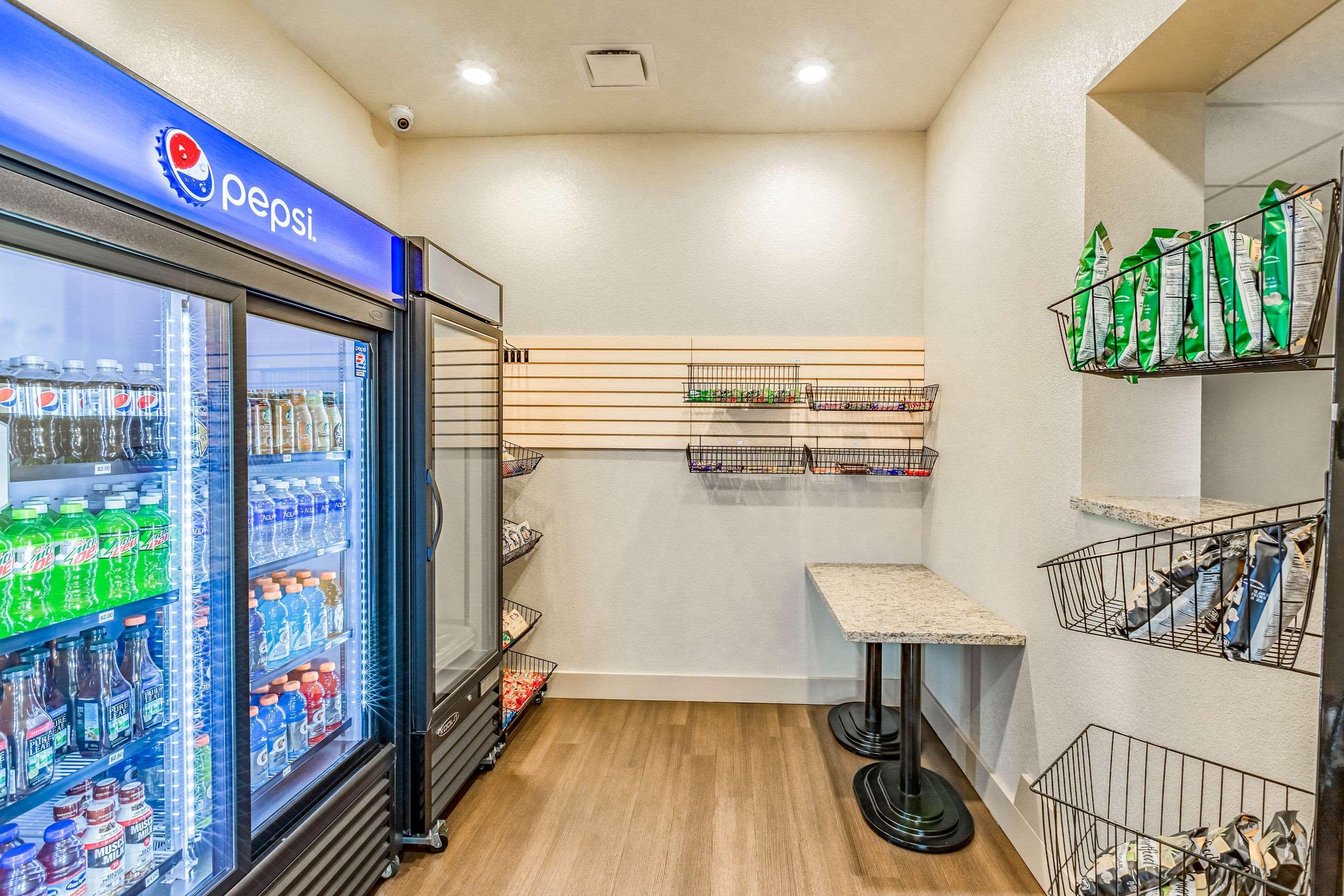 Comfort Inn Altoona-Des Moines מראה חיצוני תמונה